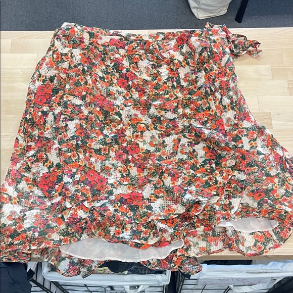 Isabel Marant Asymmetrical Floral Skirt in Red and Green - Picture 1 of 1